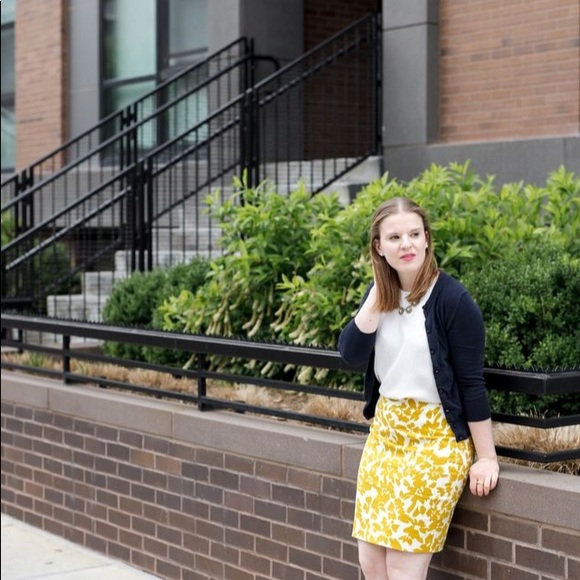 Loft floral skirt- last chance, donating tomorrow! - Picture 6 of 6